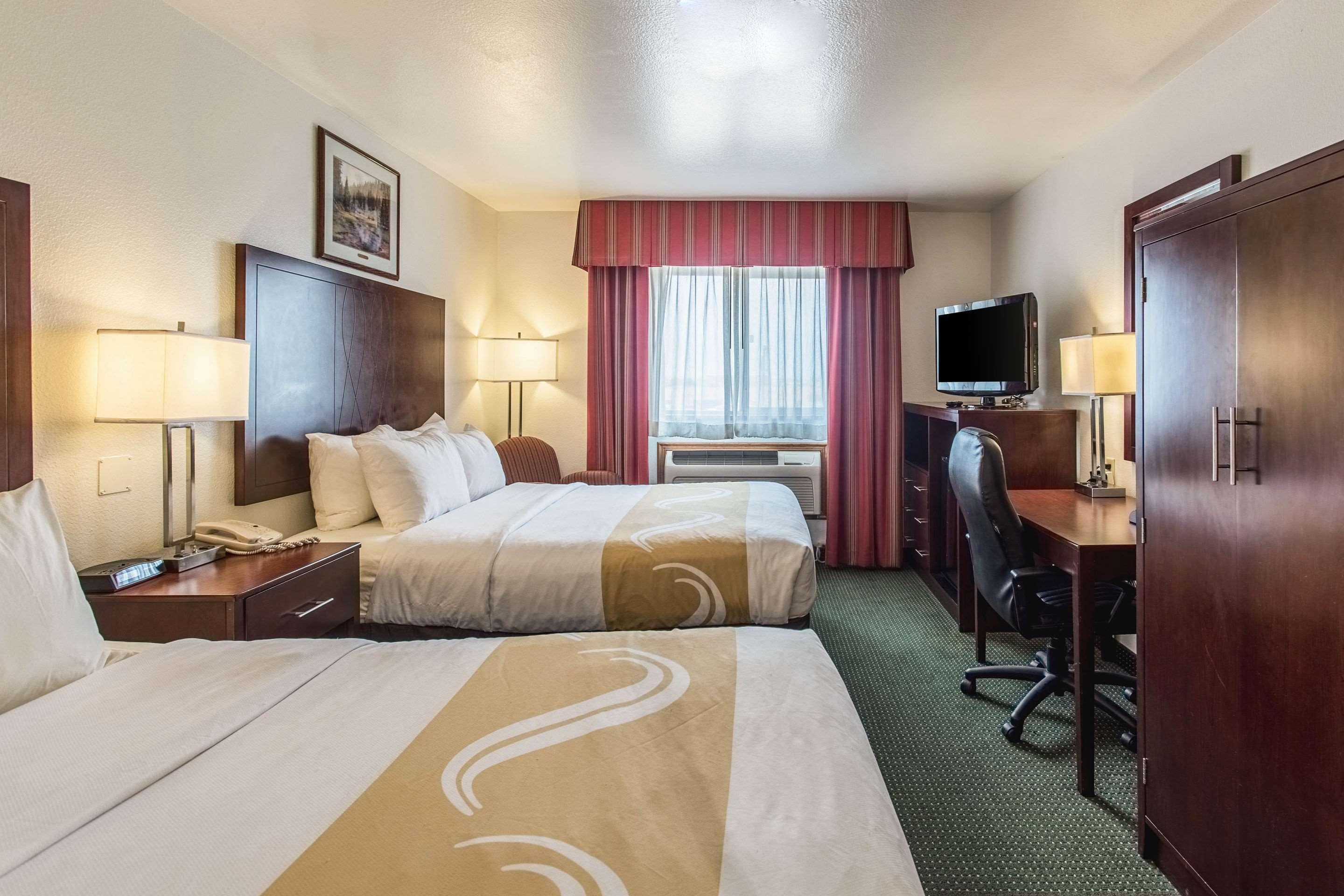Quality Inn Belgrade Dış mekan fotoğraf