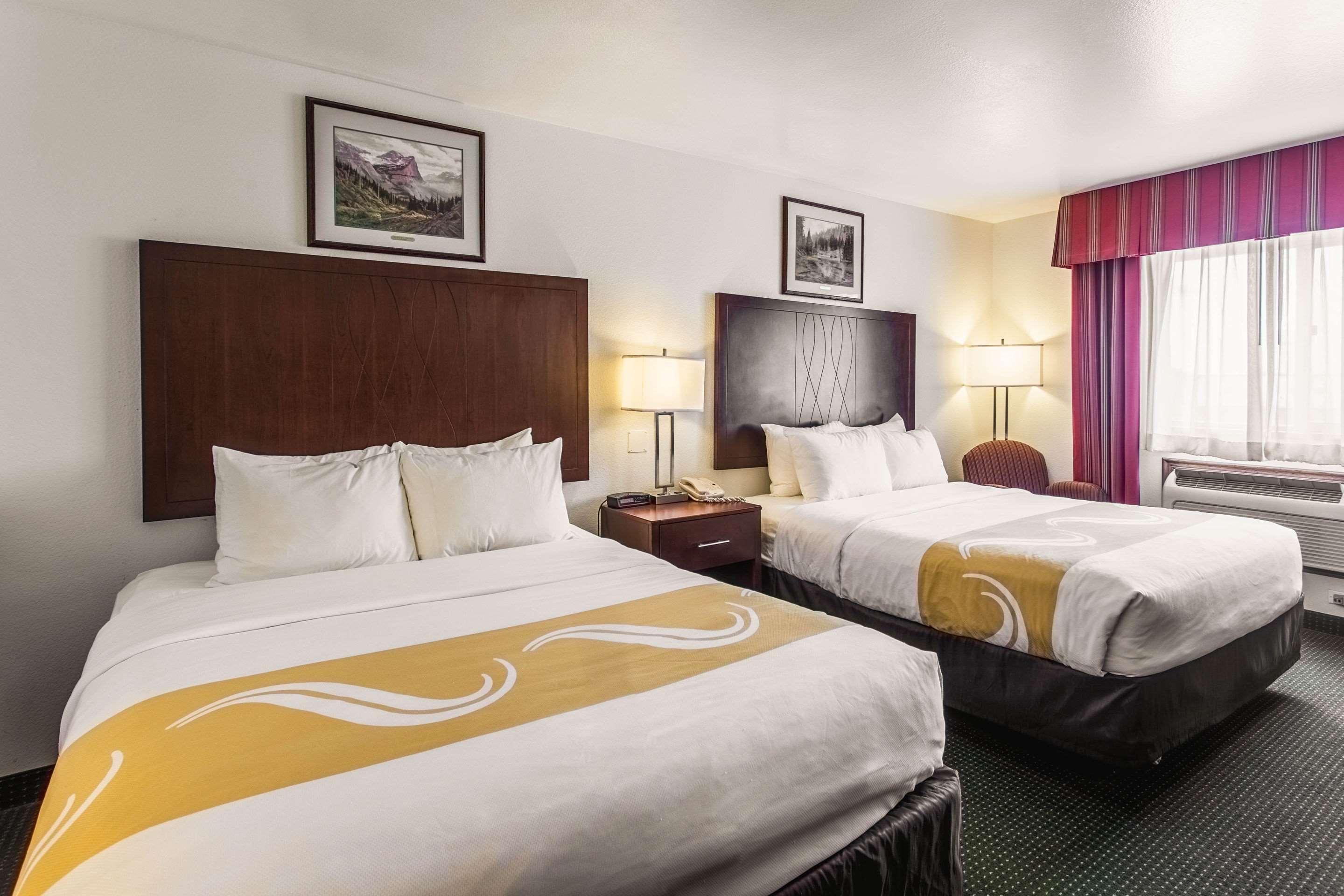 Quality Inn Belgrade Dış mekan fotoğraf