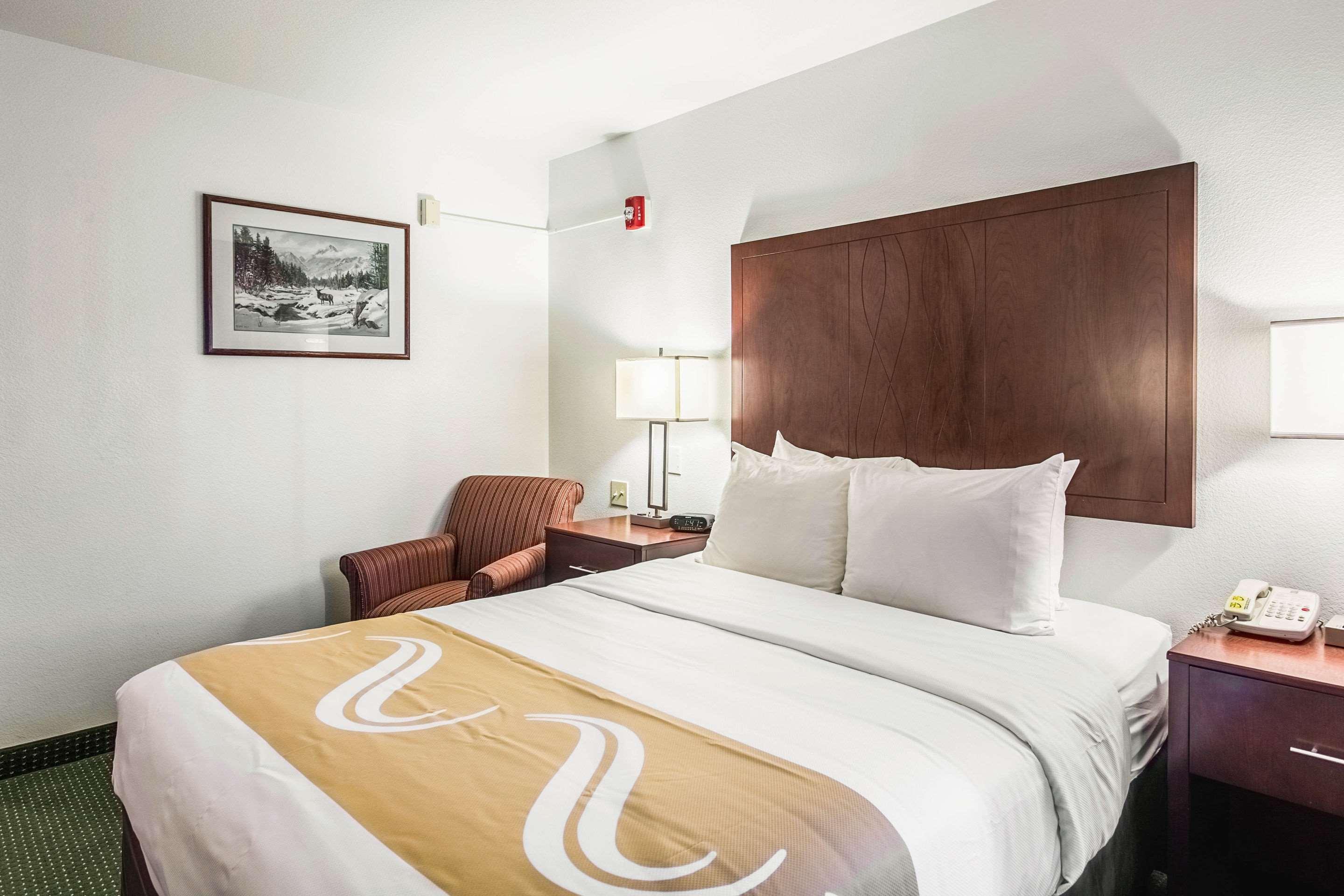 Quality Inn Belgrade Dış mekan fotoğraf