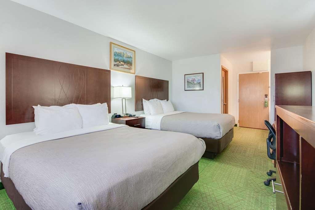 Quality Inn Belgrade Oda fotoğraf